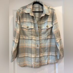 American Eagle Outfitters Light Blue and Tan Plaid Flannel Shirt Jacket (Size M)